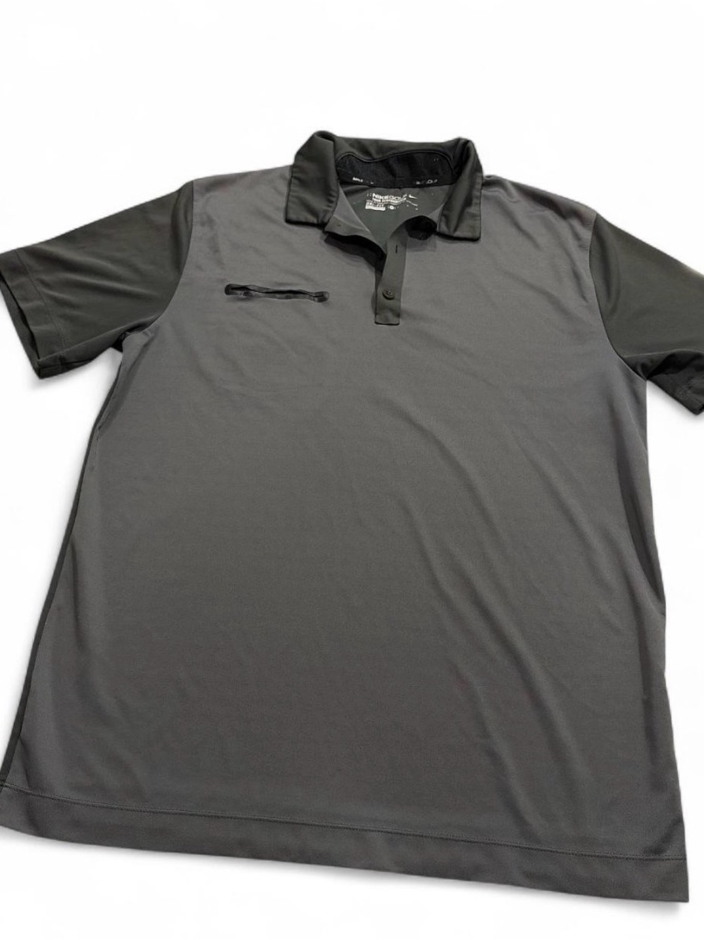 NIKE Men's Gray Polo Shirt golf - Lightweight Short Sleeve Sz M gently pre owned